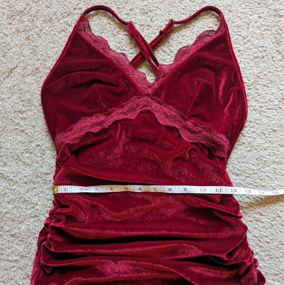 Red Velvet Lace Trim Mini Dress - Picture 5 of 6
